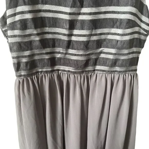 Pixley Silver Striped Dress - Picture 4 of 11